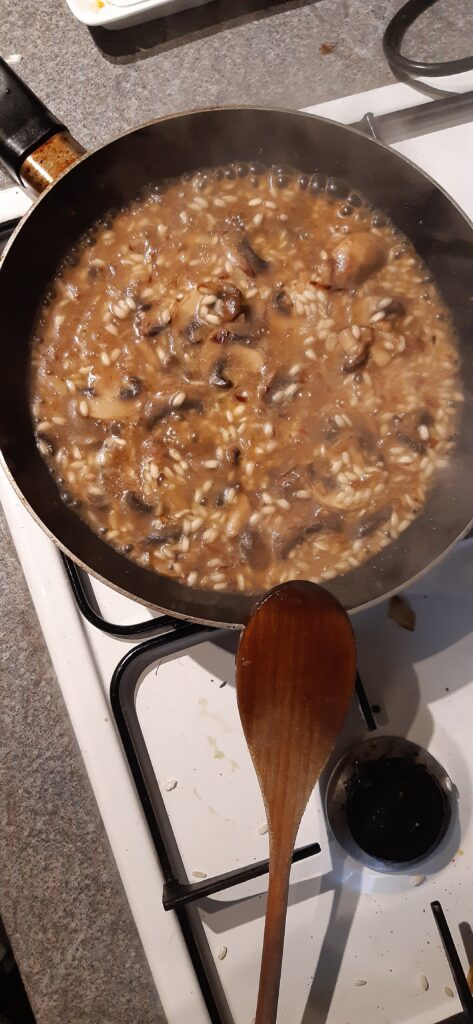 vegan mushroom risotto in the pan