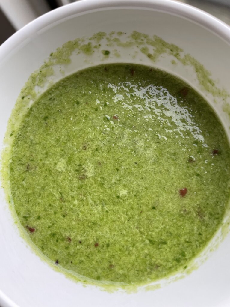 green smoothie zoomed