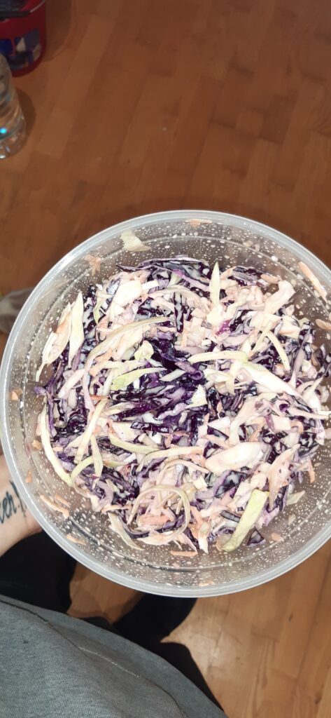 creamy vegan coleslaw