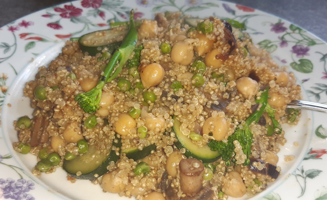 veggie chickpea quinoa