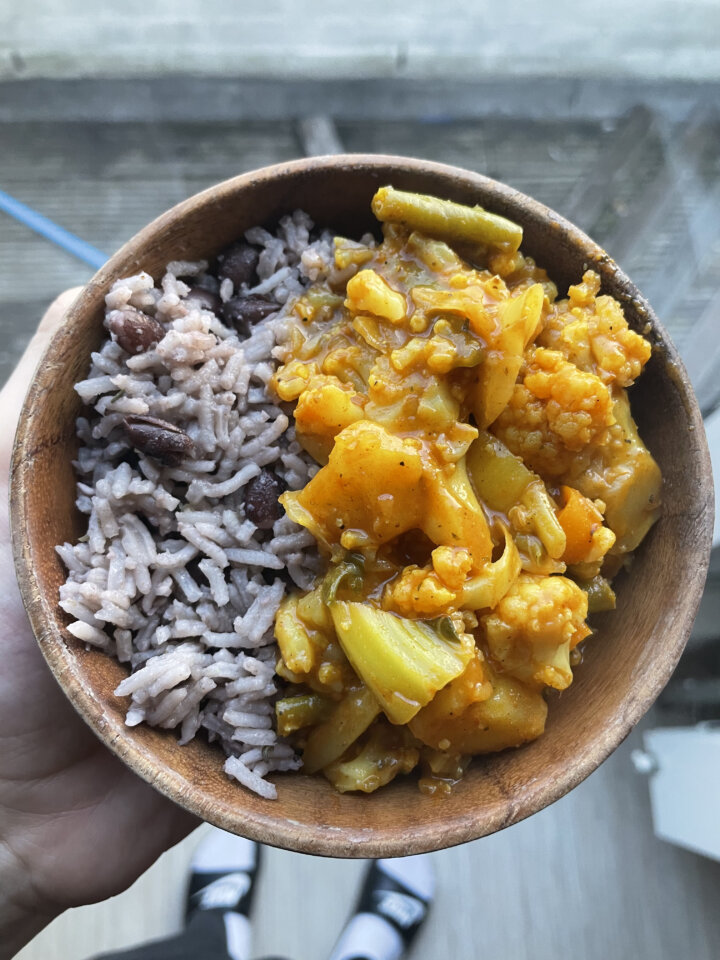 Aloo gobi curry bowl