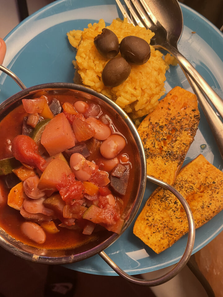 cannellini bean stew and rice