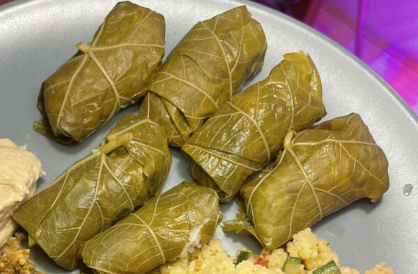 vegan dolma vine leaves