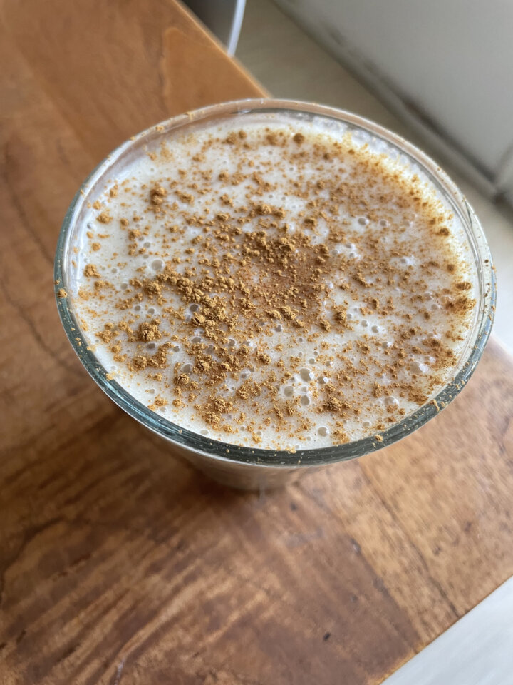 cinnamon banana smoothie